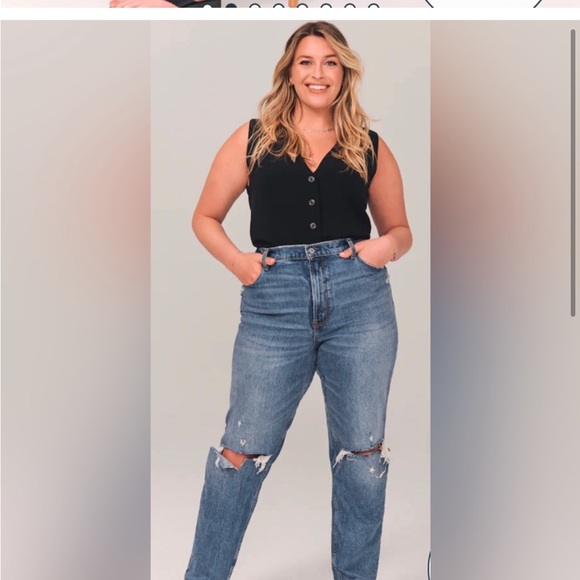 Abercrombie & Fitch Curve Love Ultra High Rise 90s Straight Jean - Picture 3 of 4